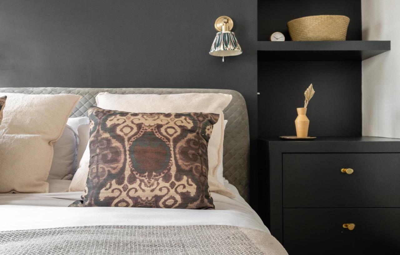 The Heart Of Shepherds Bush - Modern 2Bdr Apartment With Garden ロンドン エクステリア 写真